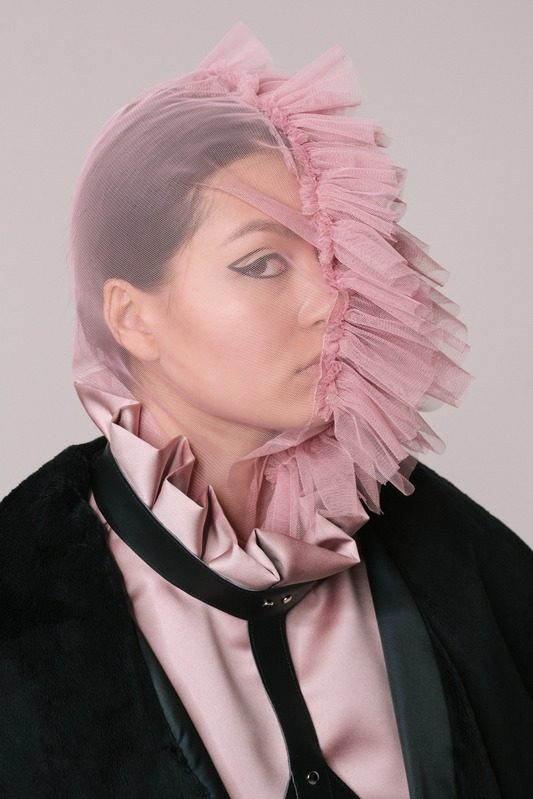 Mask made of pink tulle and ruffles